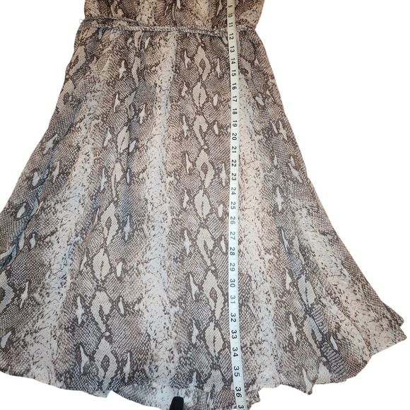 Banana Republic Spaghetti Strap Snake Print Dress Tan Small - Picture 7 of 9